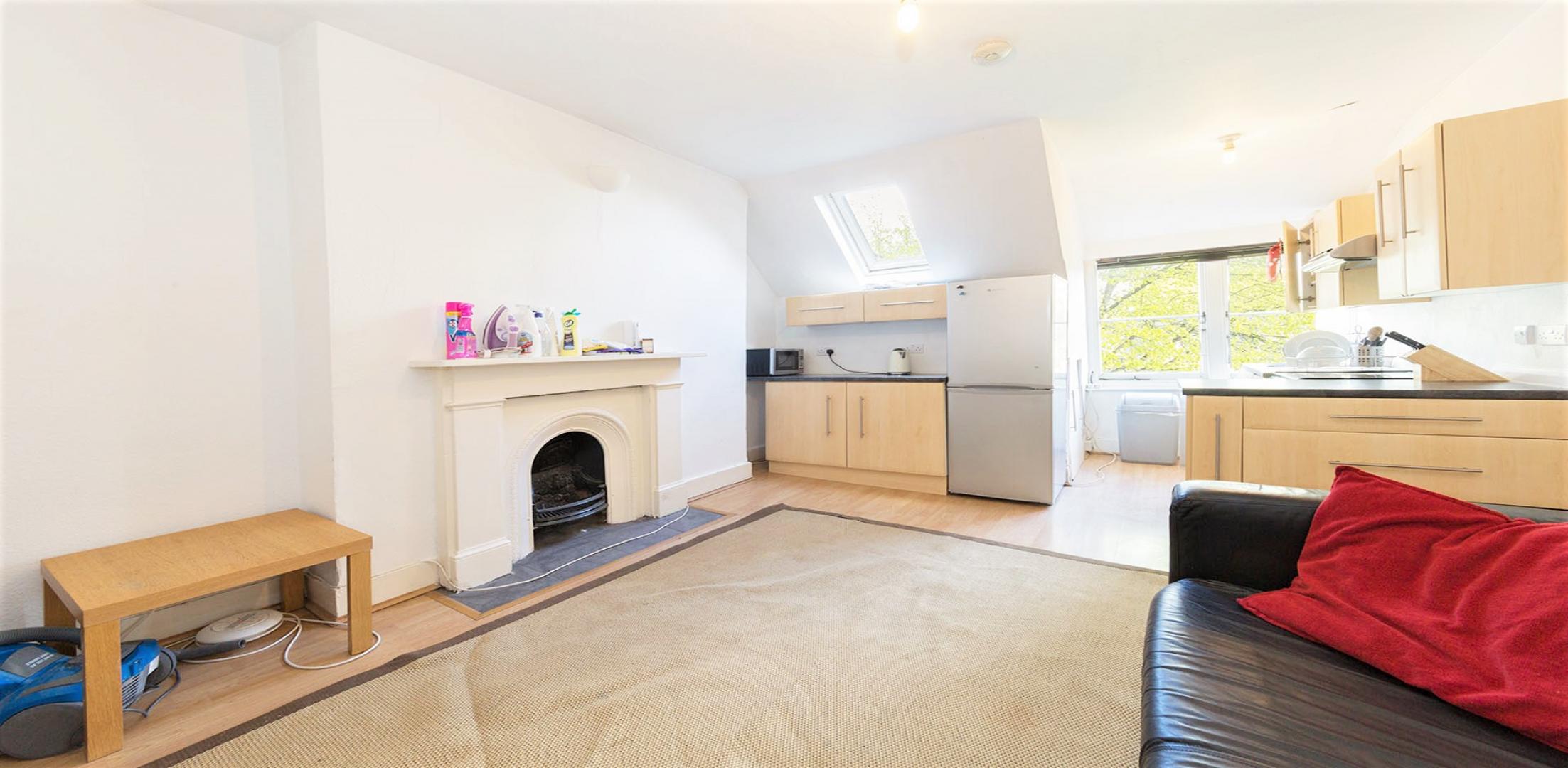 			3 Bedroom, 1 bath, 1 reception Apartment			 Acol Road, WEST HAMPSTEAD